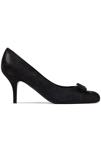 SALVATORE FERRAGAMO Carla 70 リボン付き グリッター加工スエード パンプス