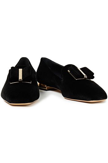 SALVATORE FERRAGAMO Zaneta 装飾付き ベルベット ローファー