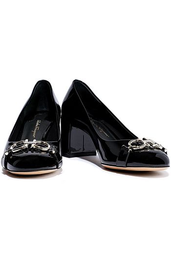 SALVATORE FERRAGAMO Garda パテントレザー パンプス
