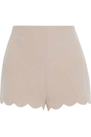 VALENTINO Shorts aus Seiden-Crêpe mit Muschelsaum