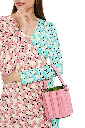 SARA BATTAGLIA Plissé leather bucket bag