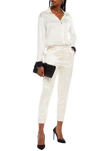 SAINT LAURENT Plissierte eng geschnittene Hose aus Satin aus einer Seidenmischung