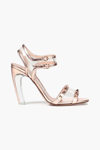 VALENTINO GARAVANI Rockstud Sandalen aus Metallic-Leder mit PVC-Einsatz
