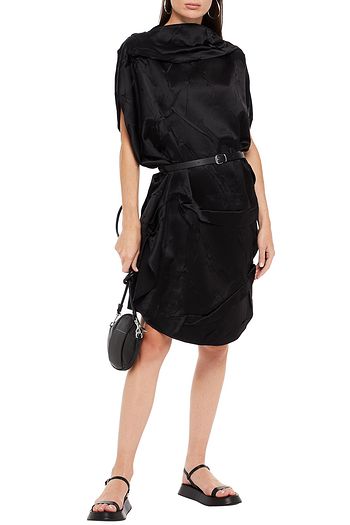MM6 MAISON MARGIELA Kleid aus Satin in Knitteroptik mit Gürtel