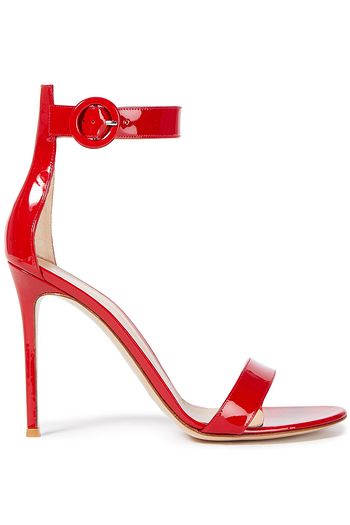 GIANVITO ROSSI Sandalen aus Lackleder