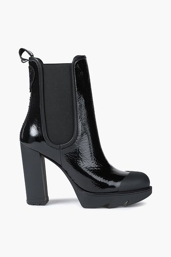 LOVE MOSCHINO Crinkled patent-leather ankle boots