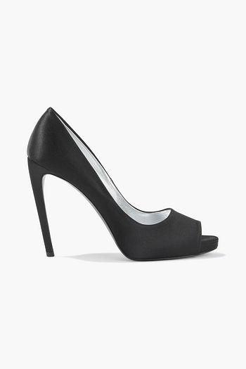 ROGER VIVIER Satin pumps