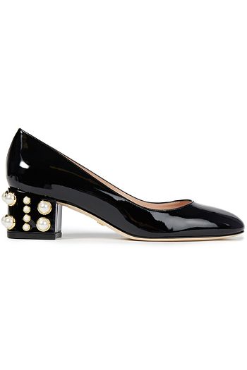 STUART WEITZMAN Pumps aus Lackleder mit Verzierung