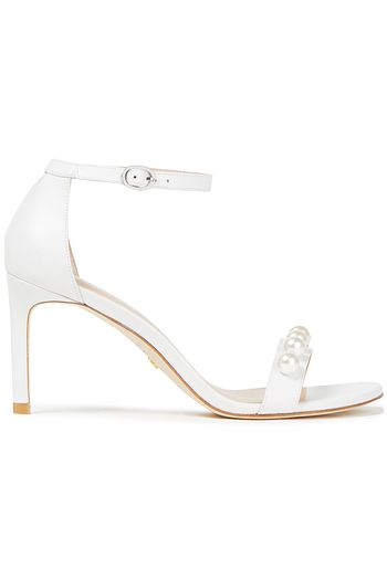 STUART WEITZMAN Sandalen aus Leder mit Kunstperlen