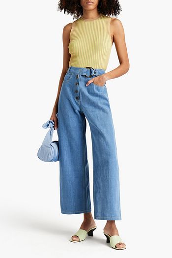REJINA PYO Hoch sitzende Cropped Jeans mit weitem Bein und Gürtel