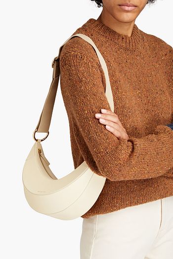 REJINA PYO Banana Schultertasche aus Narbenleder
