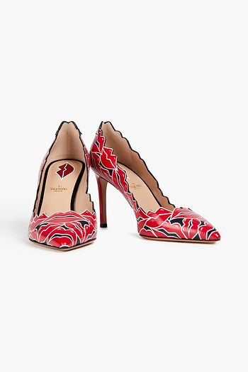 VALENTINO GARAVANI Pumps aus bedrucktem Lackleder