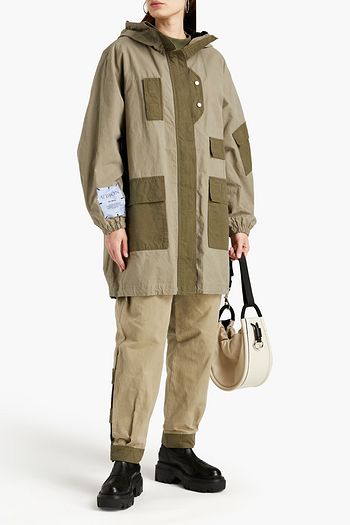 MCQ ALEXANDER MCQUEEN Oversized-Parka aus Baumwolle mit Kapuze und Applikationen