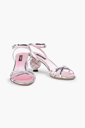 DOLCE & GABBANA Sandalen aus verspiegeltem Kunstleder mit Kristallverzierung