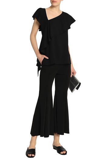 GOEN.J Asymmetric ruffled crepe blouse