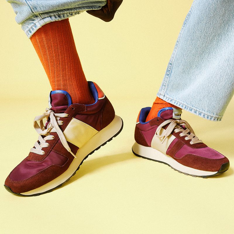 Mens Sneakers Image