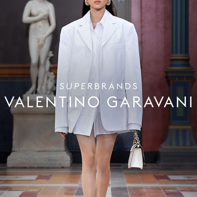 VALENTINO-GARAVANI_AM_1174x1174