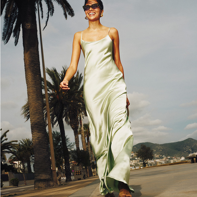 Designer Maxi Dresses Luxury Fashion Up to 70% Off at THE OUTNET