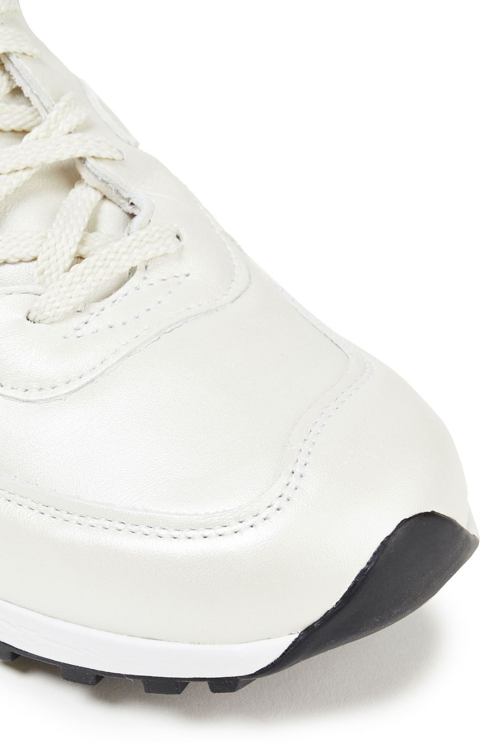 NEW BALANCE Leather sneakers