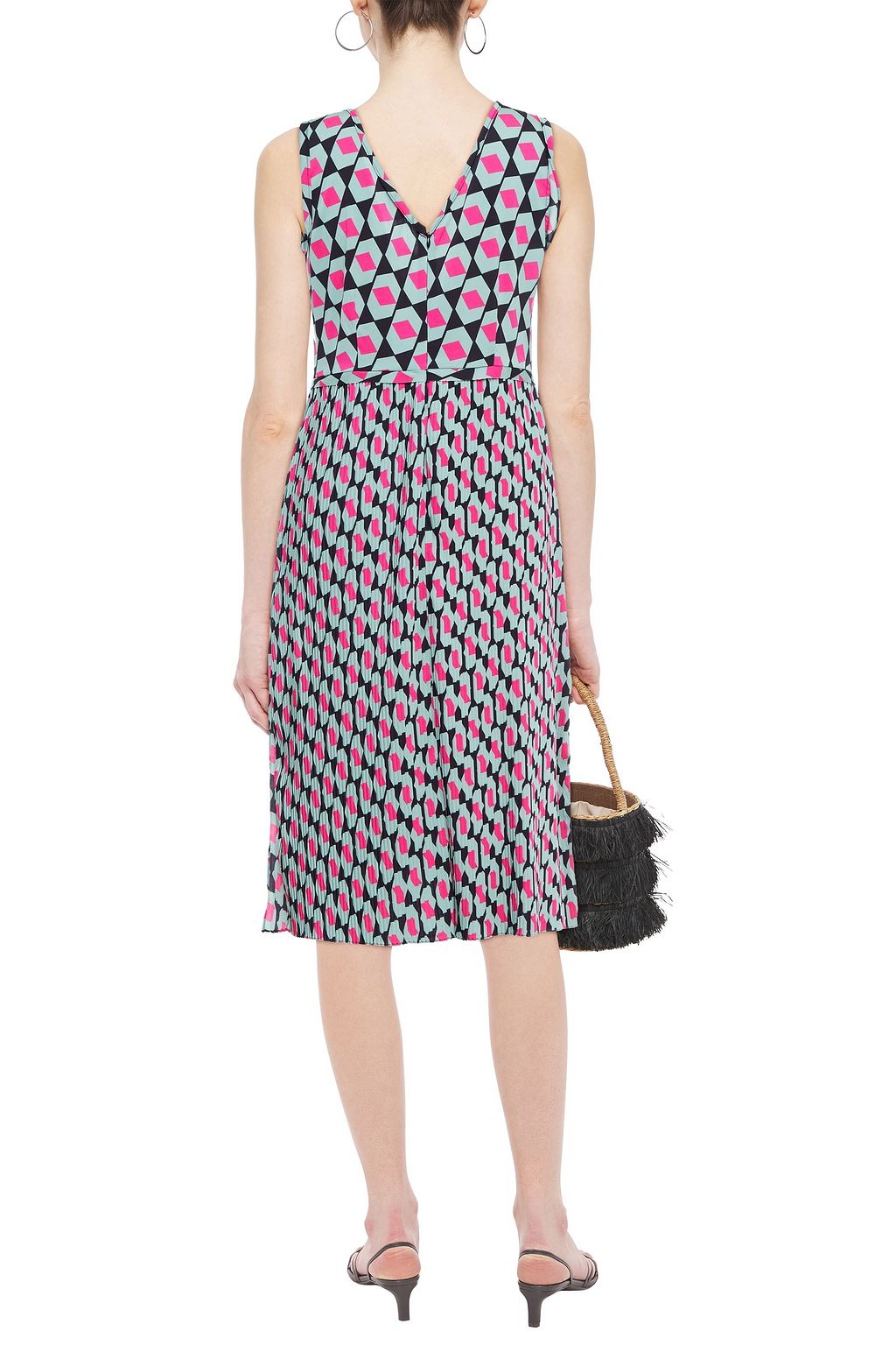 DIANE VON FURSTENBERG Pleated printed satin-crepe dress