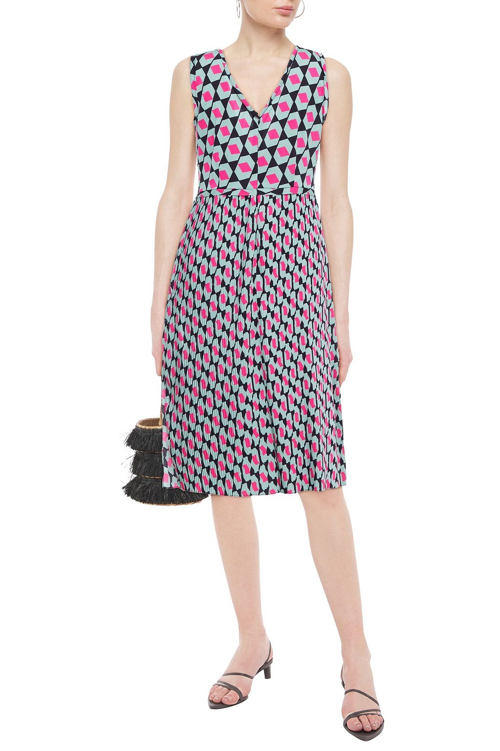 DIANE VON FURSTENBERG Pleated printed satin-crepe dress