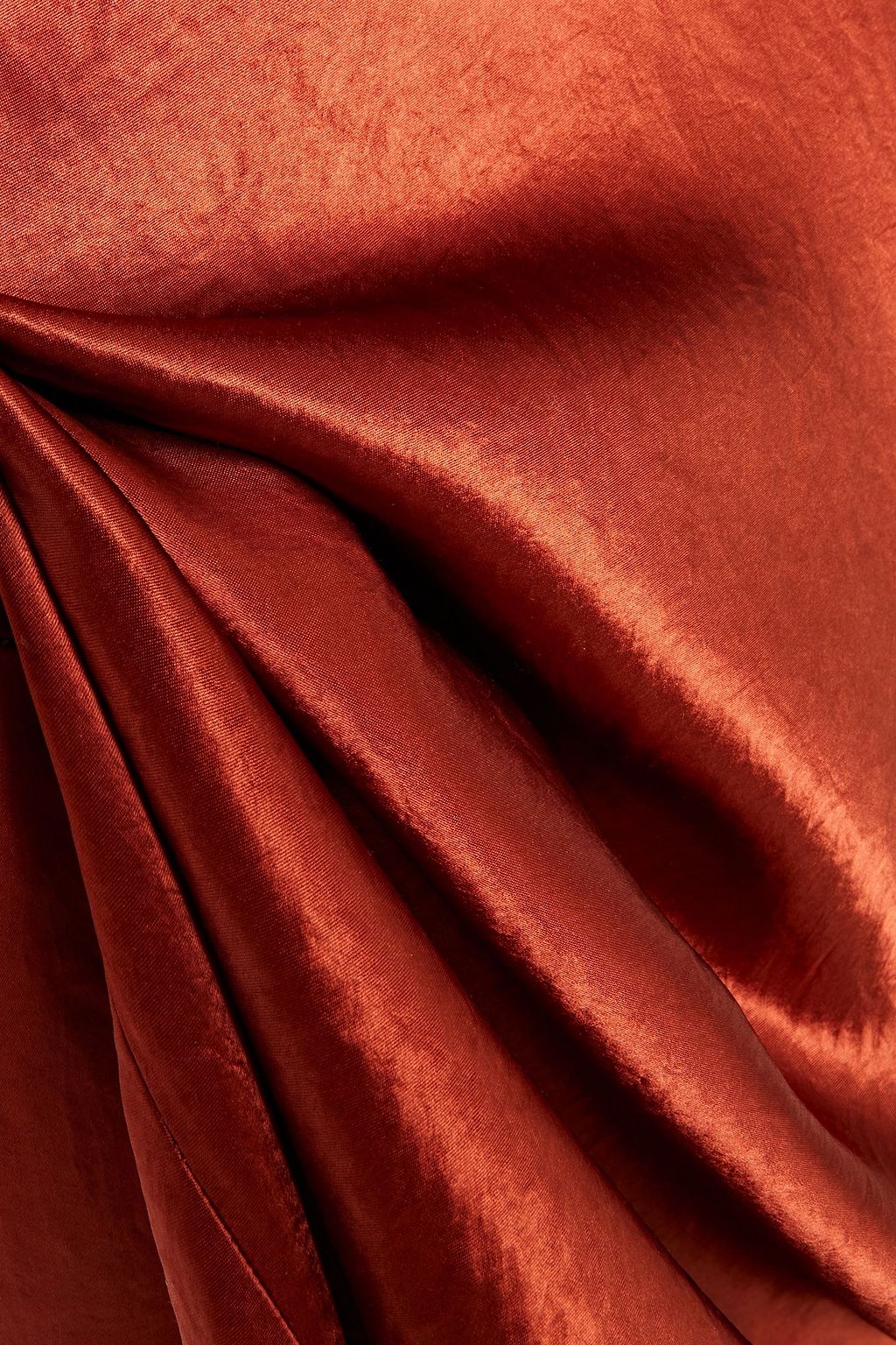 VINCE. Crinkled satin skirt