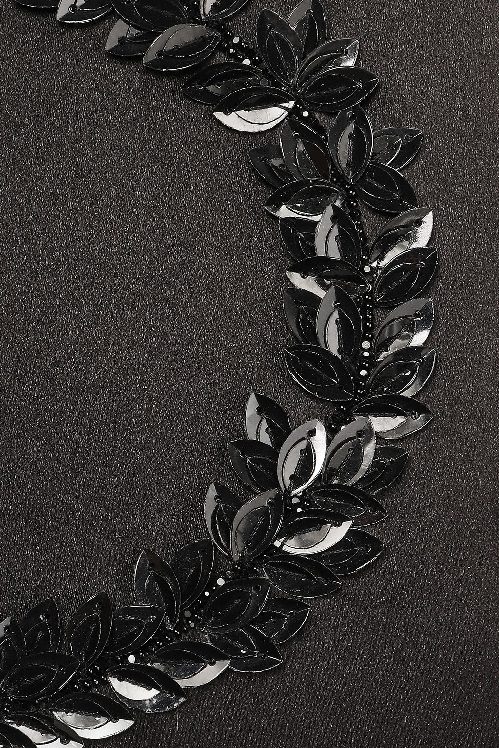 OSCAR DE LA RENTA 装飾付き サテン クラッチ