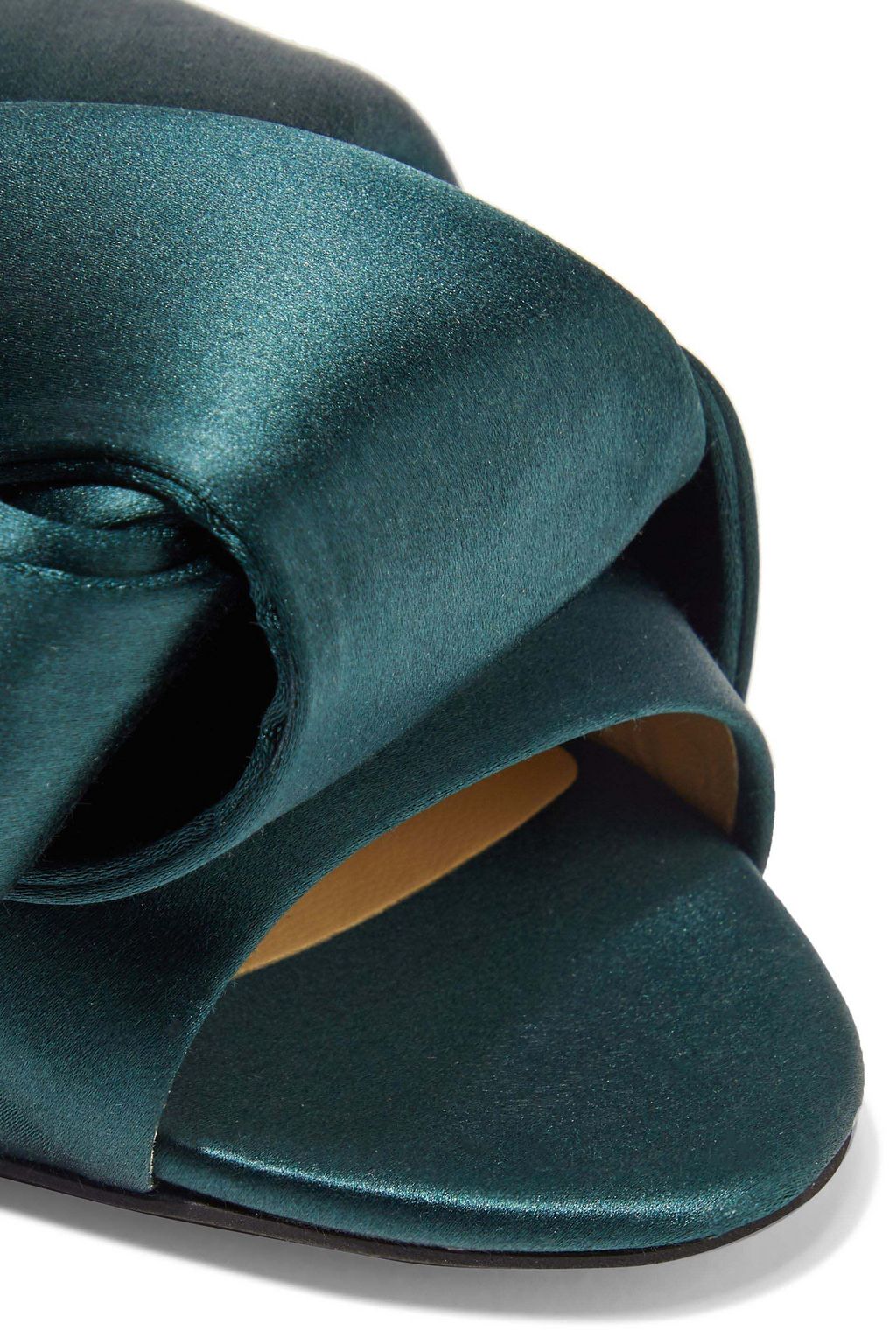 N°21 Knotted satin slides