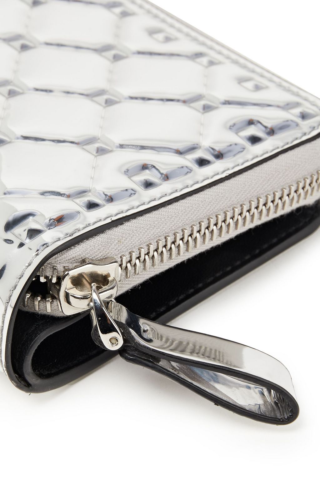 VALENTINO GARAVANI Rockstud quilted mirrored-leather wallet