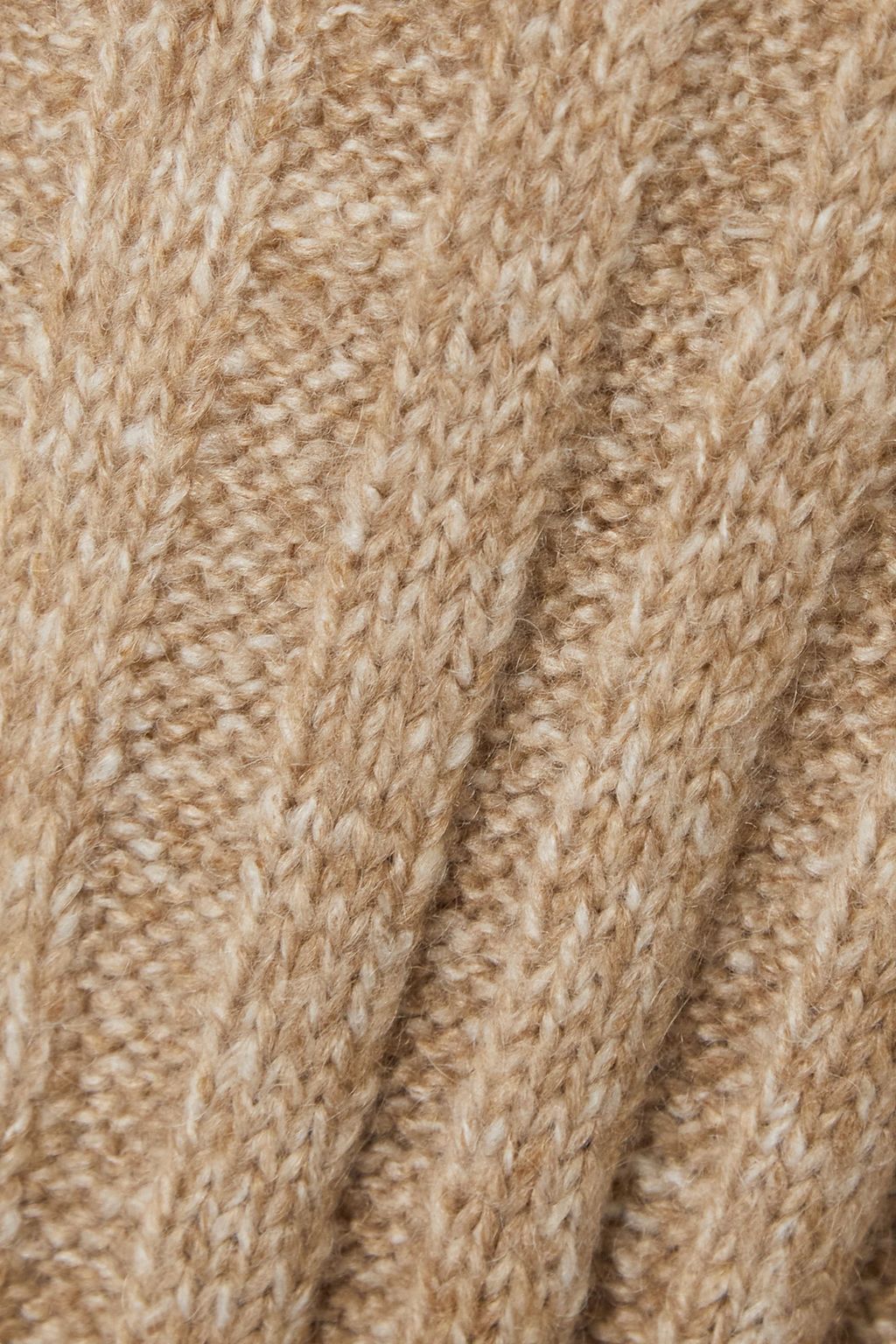 BY MALENE BIRGER بنطلون قصير «أميلا» بقصة بوت كت من نسيج محبوك بنمط ميلانج مضلّع
