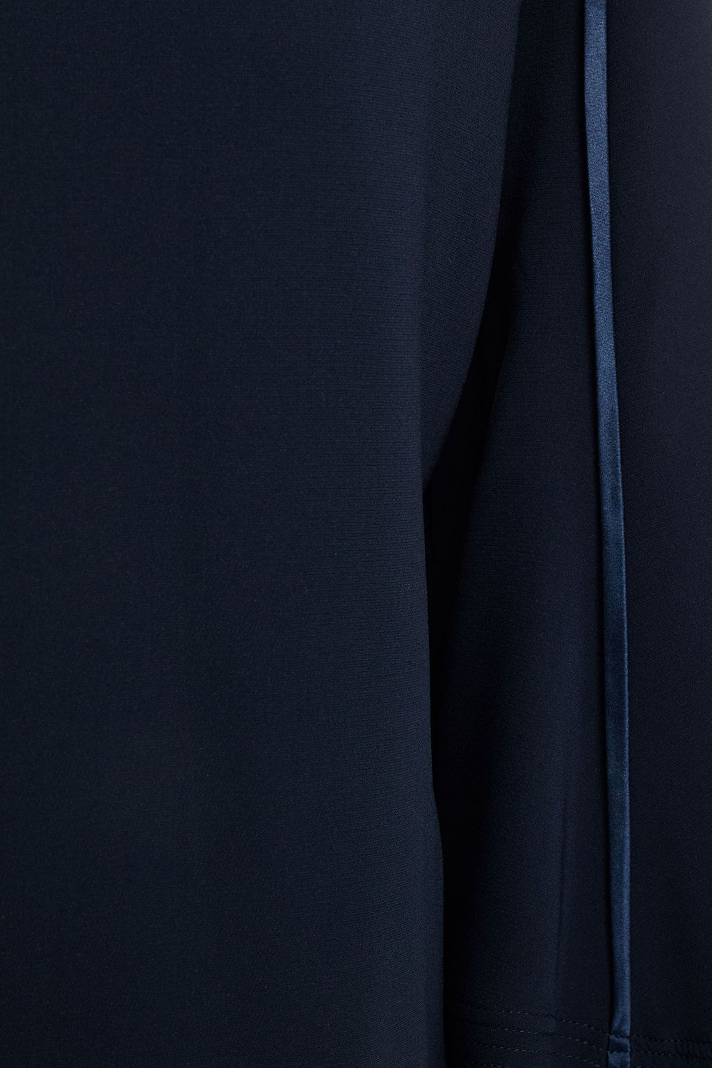OSCAR DE LA RENTA Satin-trimmed silk-blend crepe de chine blouse