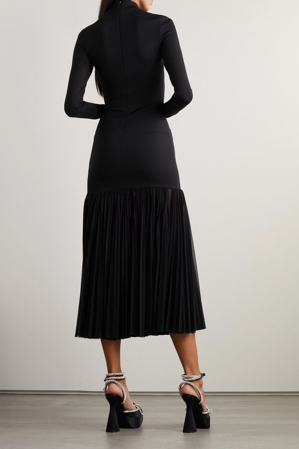 DOLCE&GABBANA فستان متوسط الطول من الجيرسي المطاط والتول مزين بشعار العلامة