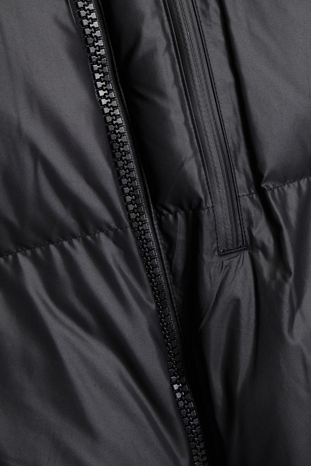 ADIDAS BY STELLA MCCARTNEY جاكيت بغطاء رأس من قماش مقاوم للماء بتصميم مبطن مزين بشعار مزخرف