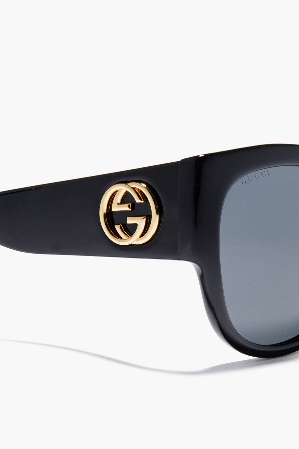 GUCCI D-frame acetate sunglasses