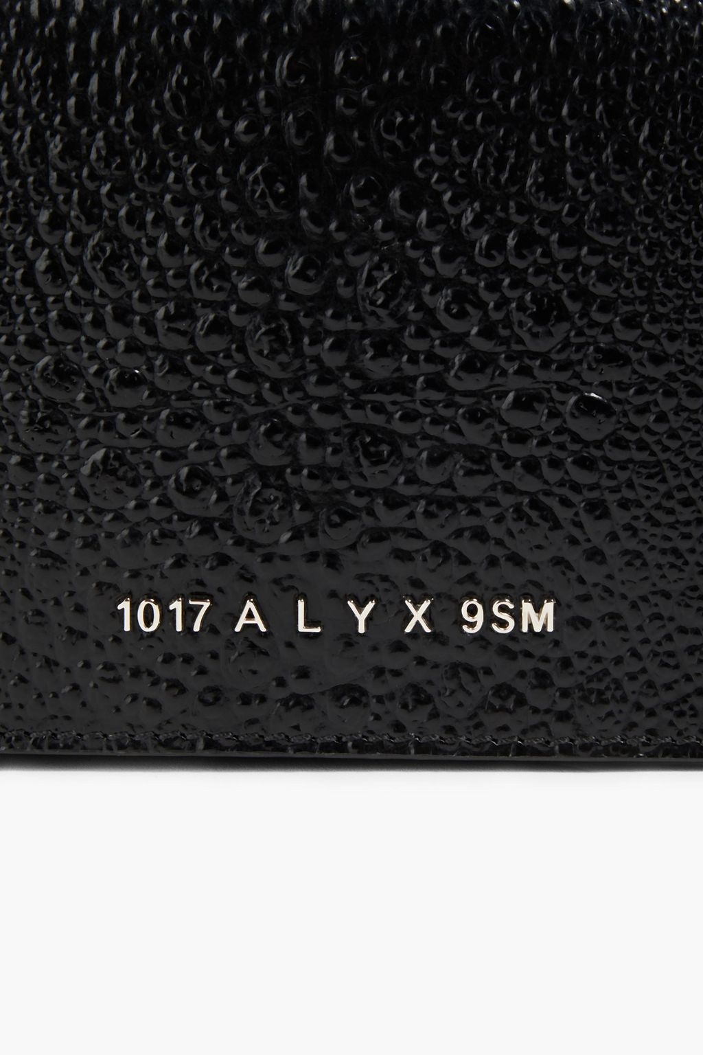 1017 ALYX 9SM Giulia Schultertasche aus Leder mit Stahlrocheneffekt