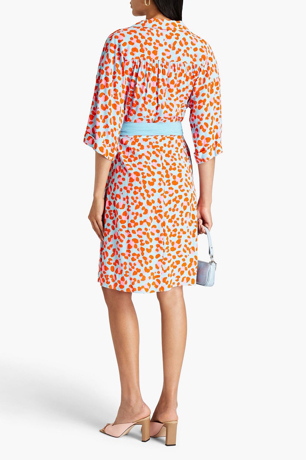 DIANE VON FURSTENBERG Christina Wickelkleid aus Crêpe mit Print und Biesen