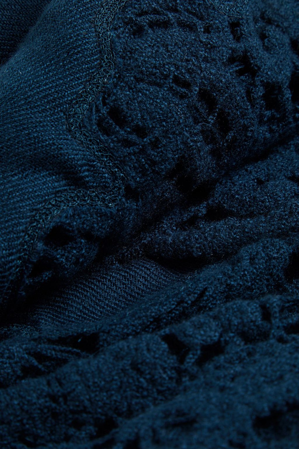 LORO PIANA Crochet-trimmed cashmere scarf