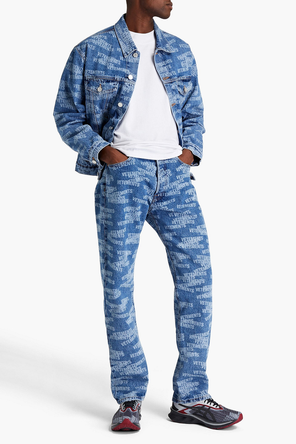 Vetements Man Straight-fit Logo-print Denim Jeans In Blue