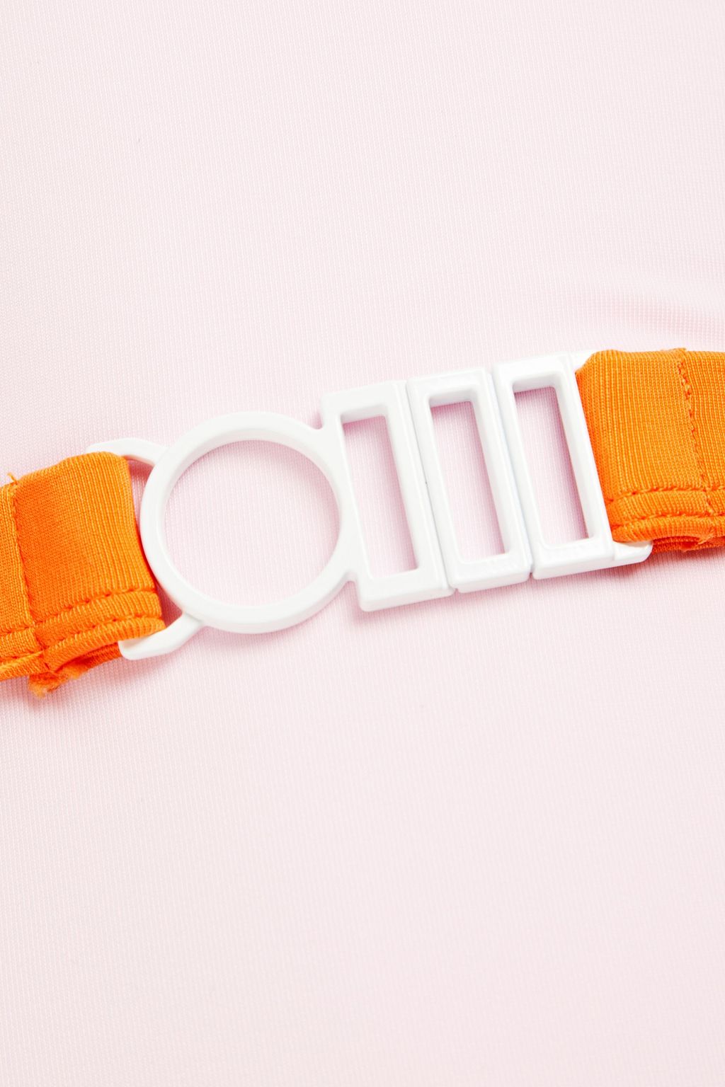 SOLID & STRIPED ثوب سباحة «ذا سبنسر» متعدد الألوان مزود بحزام