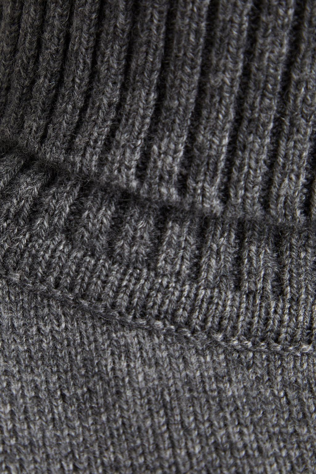 N.PEAL Bead-embellished cashmere turtleneck sweater