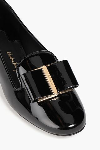 salvatore ferragamo sarno bow loafer