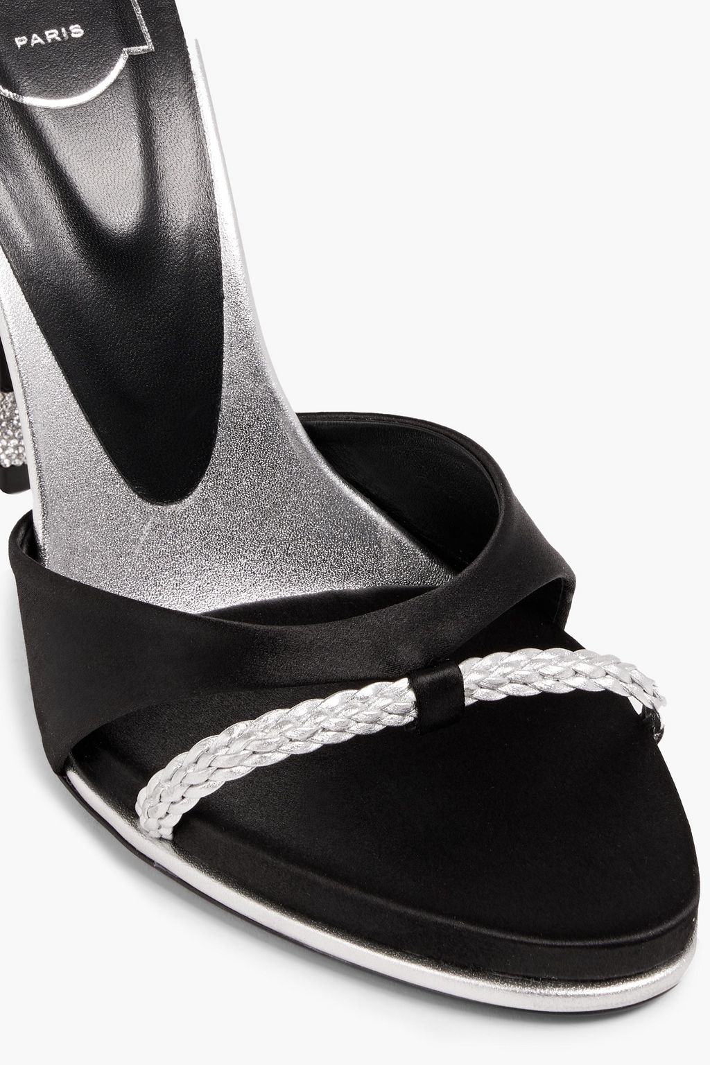 ROGER VIVIER صندل من الساتان والجلد المزيّن بلون ميتاليك