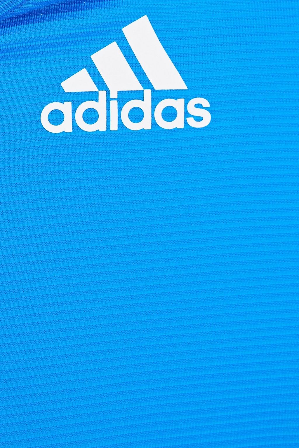 ADIDAS T-Shirt aus geripptem Jersey mit Print und Mesh-Einsatz