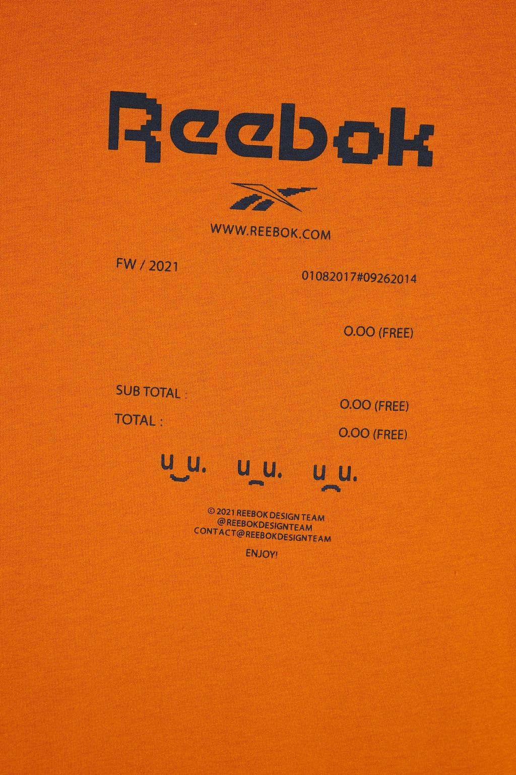 REEBOK T-Shirt aus recyceltem Jersey mit Print