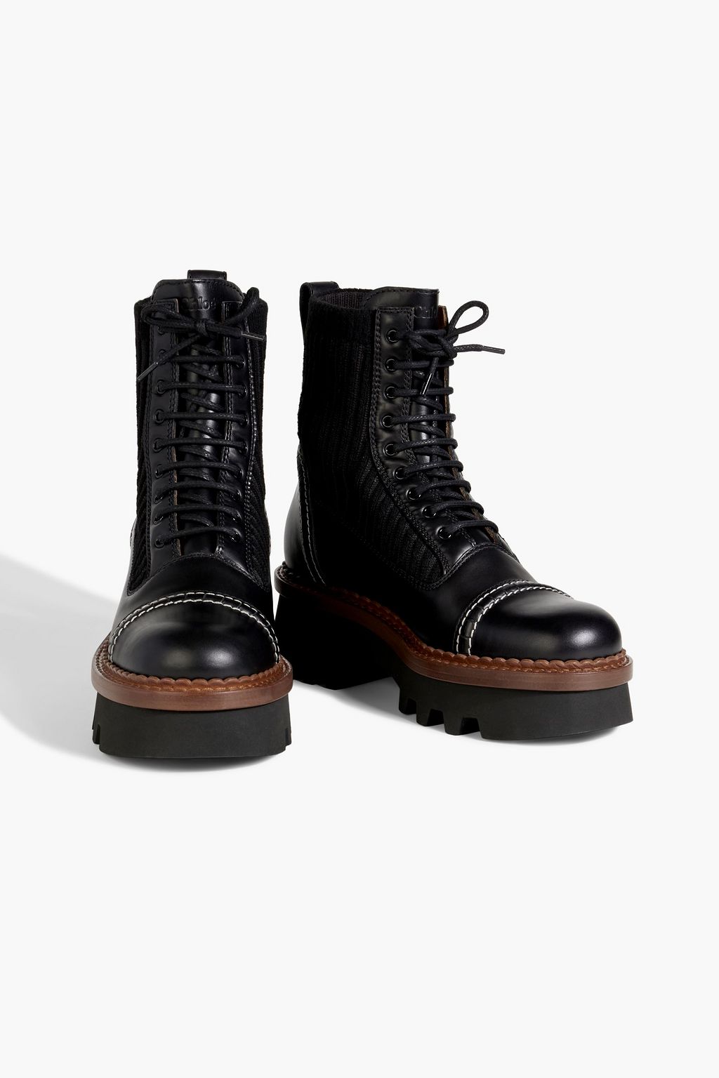 【送料 関税込】Chloe Owena leather lace-up boots Owena leather lace-up boots in black - Chloe | Mytheresa