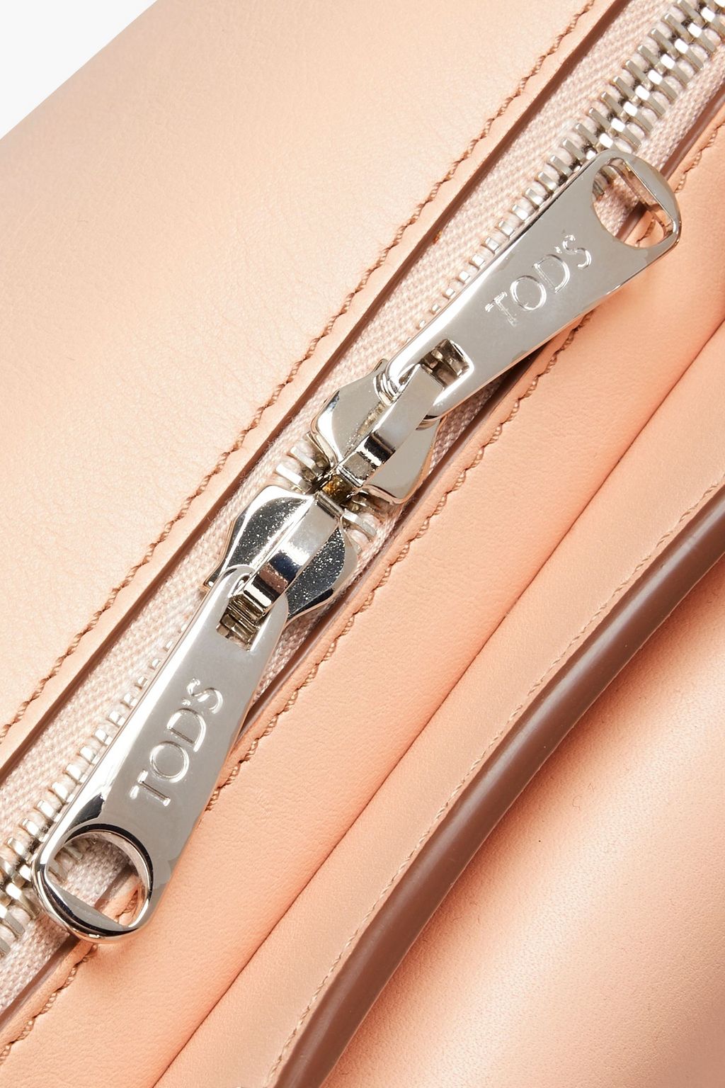 TOD'S Leather tote