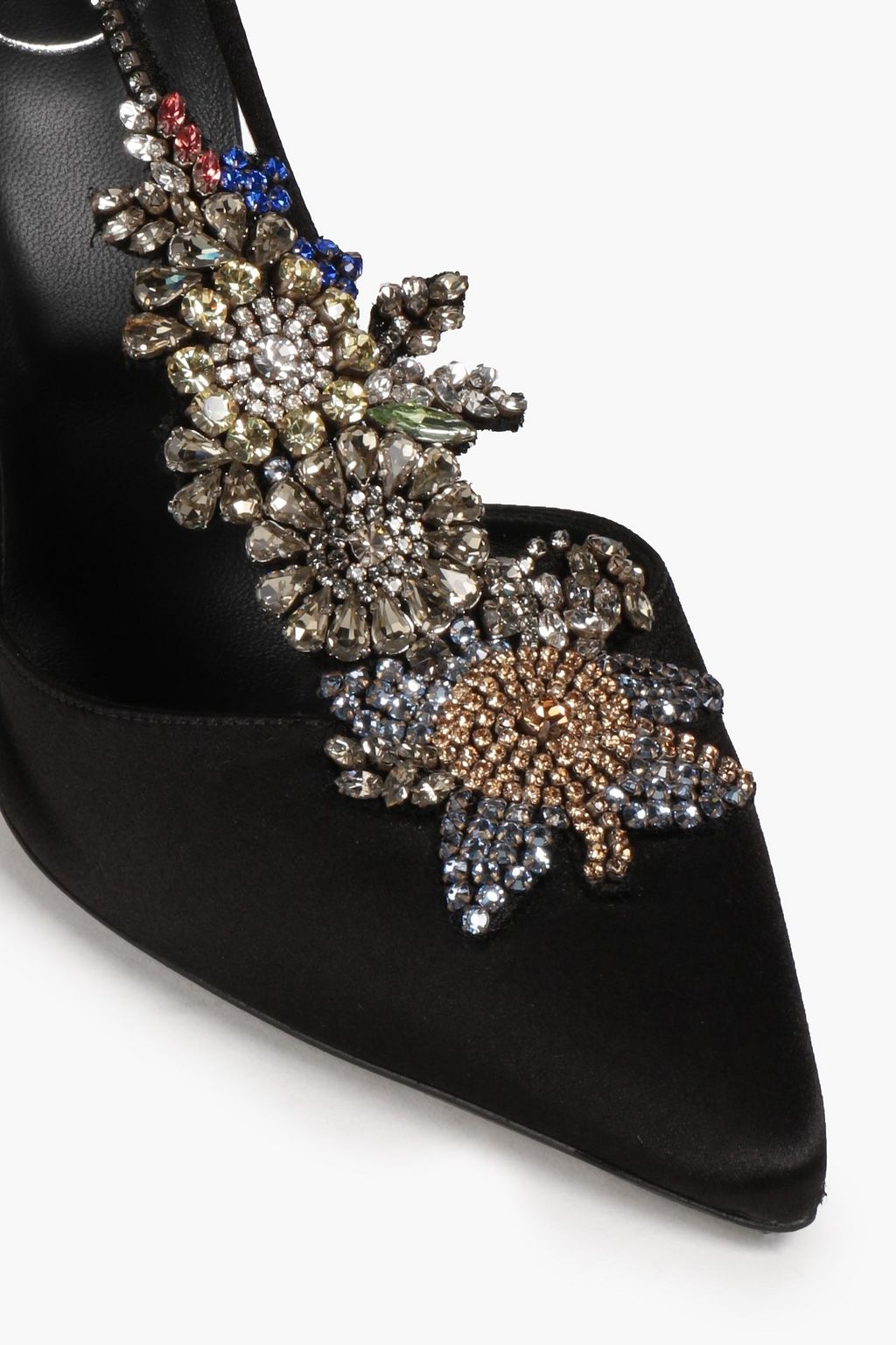 ROGER VIVIER حذاء بكعب عالٍ من الساتان مزين بالكريستال