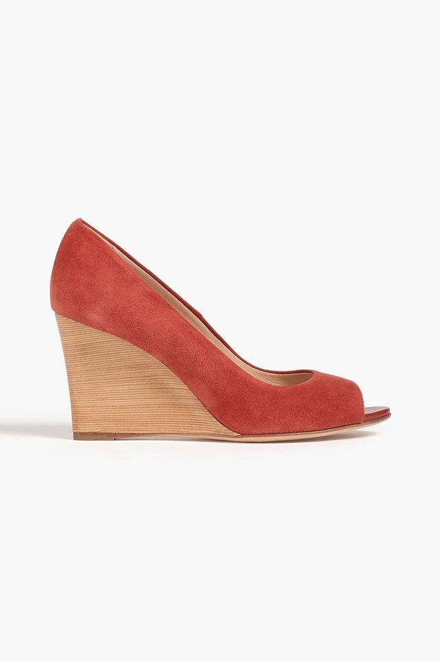 Suede wedge pumps