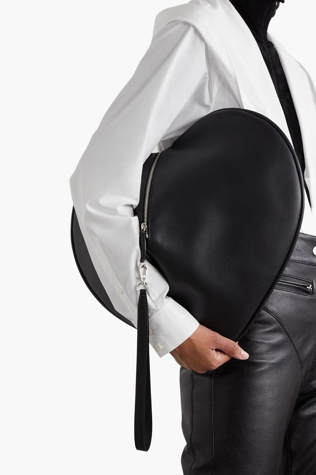 ALAÏA Le Coeur oversized leather clutch