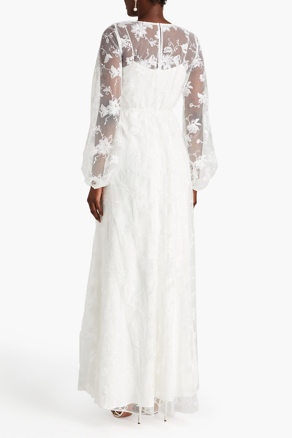 ml Monique Lhuillier Gathered Embroidered Tulle Gown In White